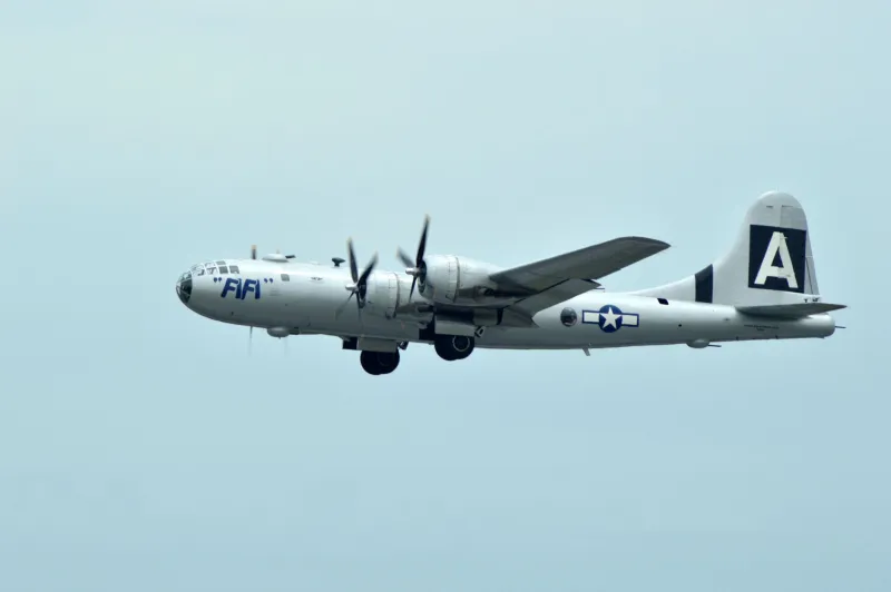 Boundless Skies: How Aerial Refueling Transformed the B-36 Peacemaker Into a Truly Global Weapon